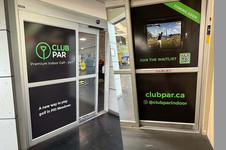 club-par-door-sign-designs